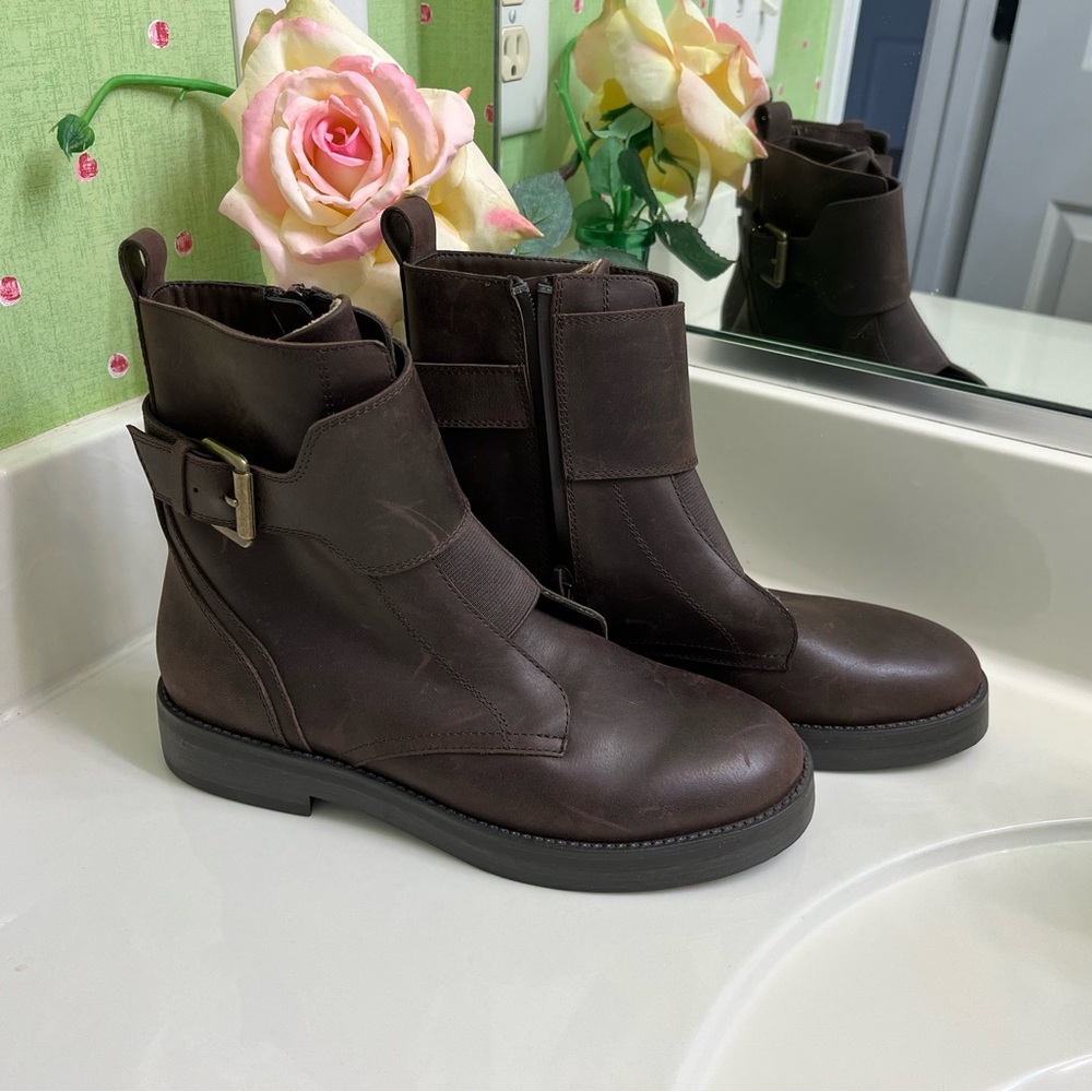 BRAND NEW BLONDO BOOTS SIZE 6